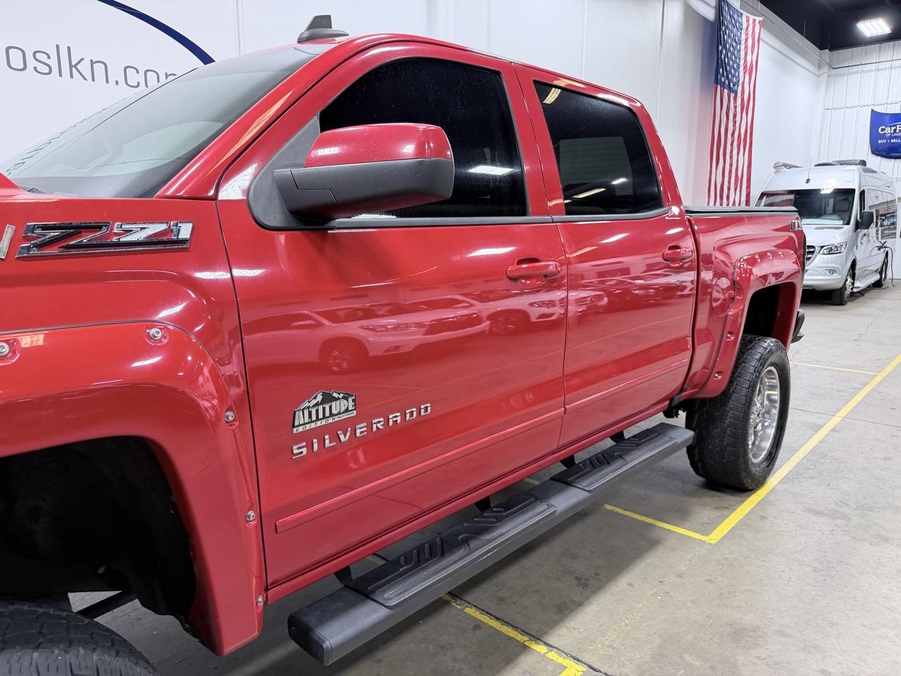 Chevrolet Silverado 1500 4WD Crew Cab 143.5" LT w/2LT 2018
