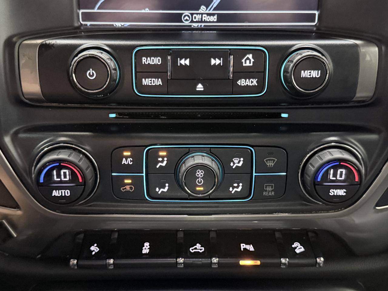 Chevrolet Silverado 1500 4WD Crew Cab 143.5" LT w/2LT 2018