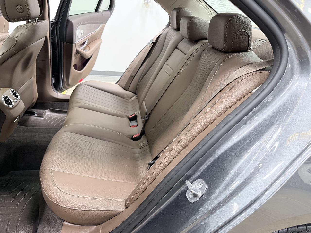 Mercedes-Benz E-Class E 300 Sport 4MATIC Sedan 2017