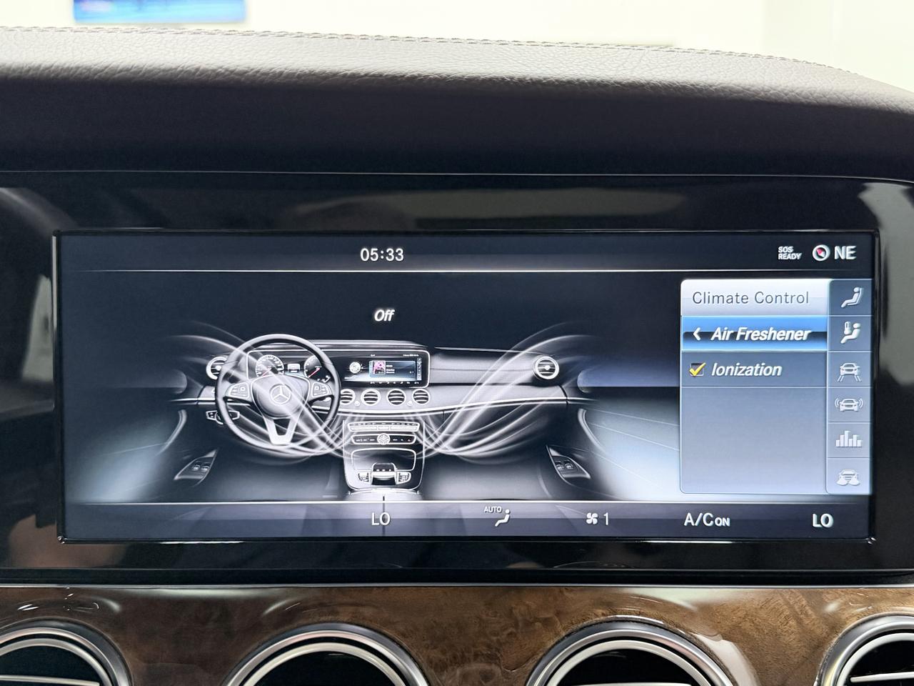 Mercedes-Benz E-Class E 300 Sport 4MATIC Sedan 2017