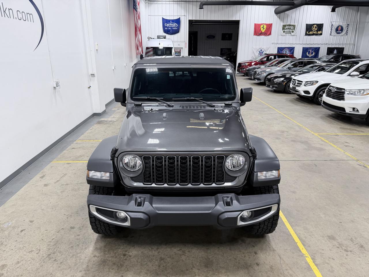 Jeep Gladiator Sport 4x4 2024