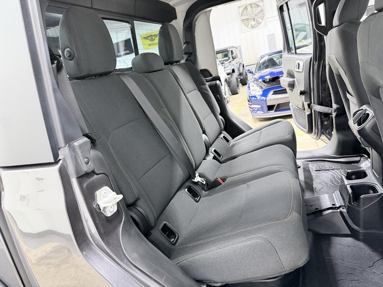Jeep Gladiator Sport 4x4 2024