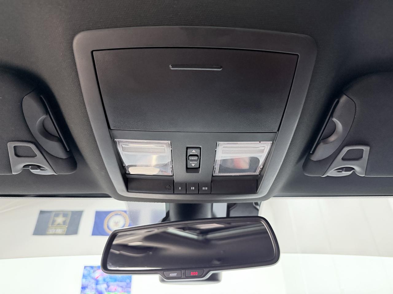 Dodge Challenger SXT RWD 2019