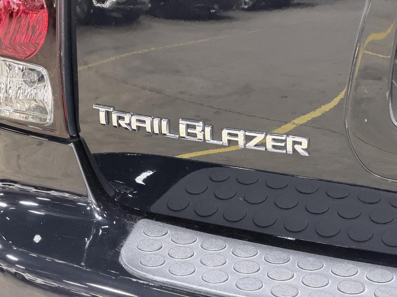 Chevrolet TrailBlazer 4WD 4dr SS 2009
