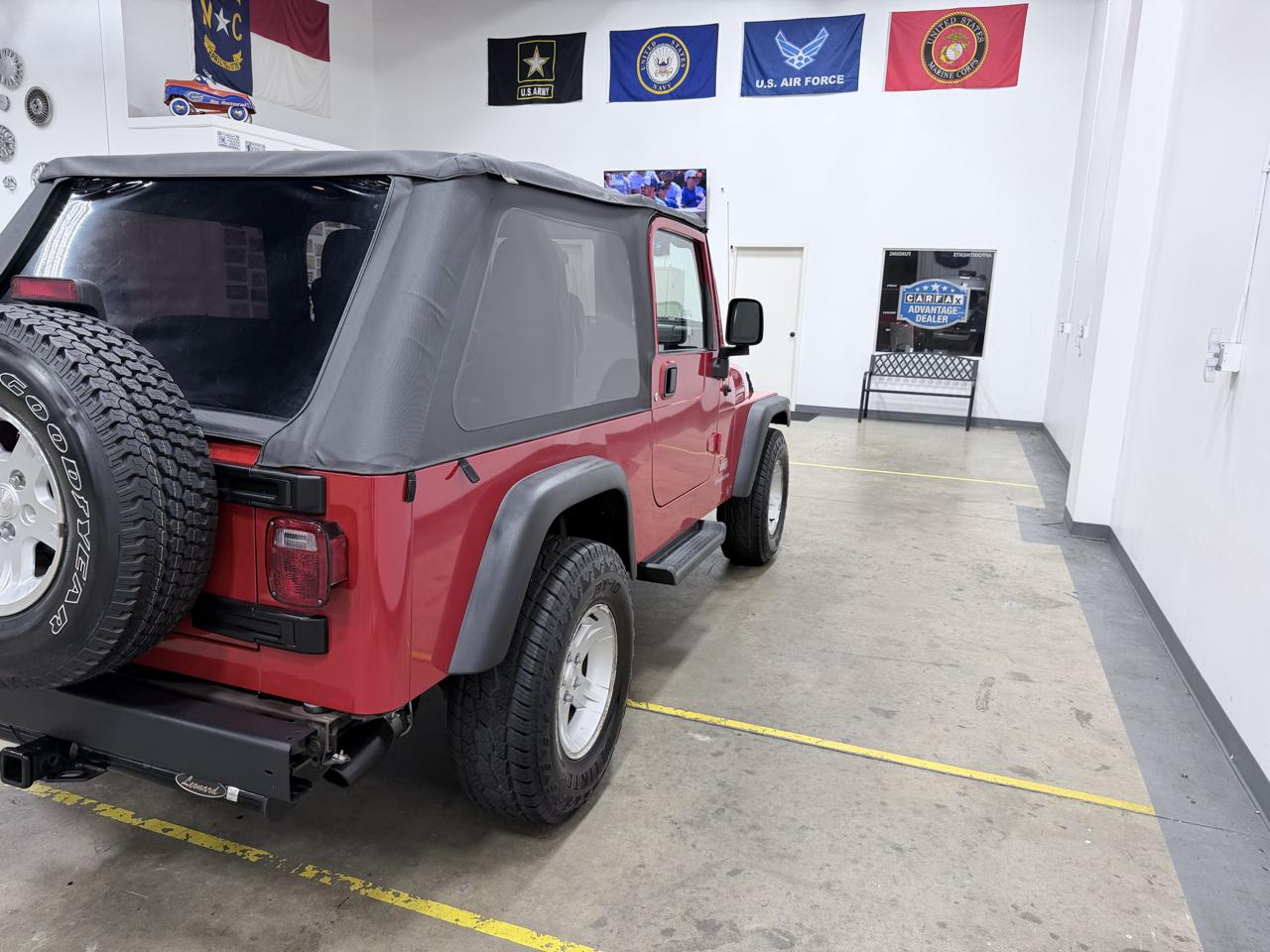 Jeep Wrangler 2dr Unlimited LWB 2005