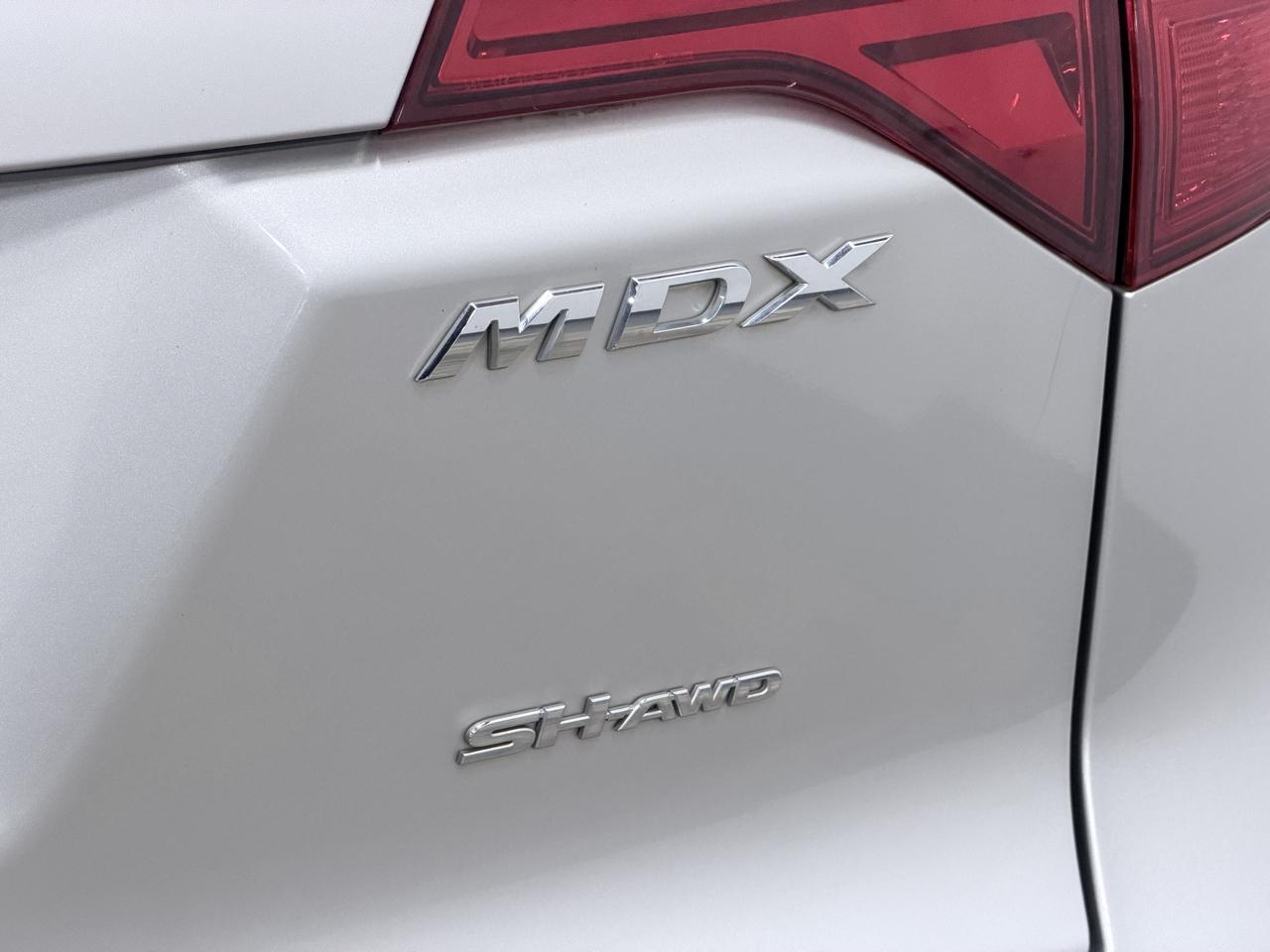 Acura MDX AWD 4dr 2011