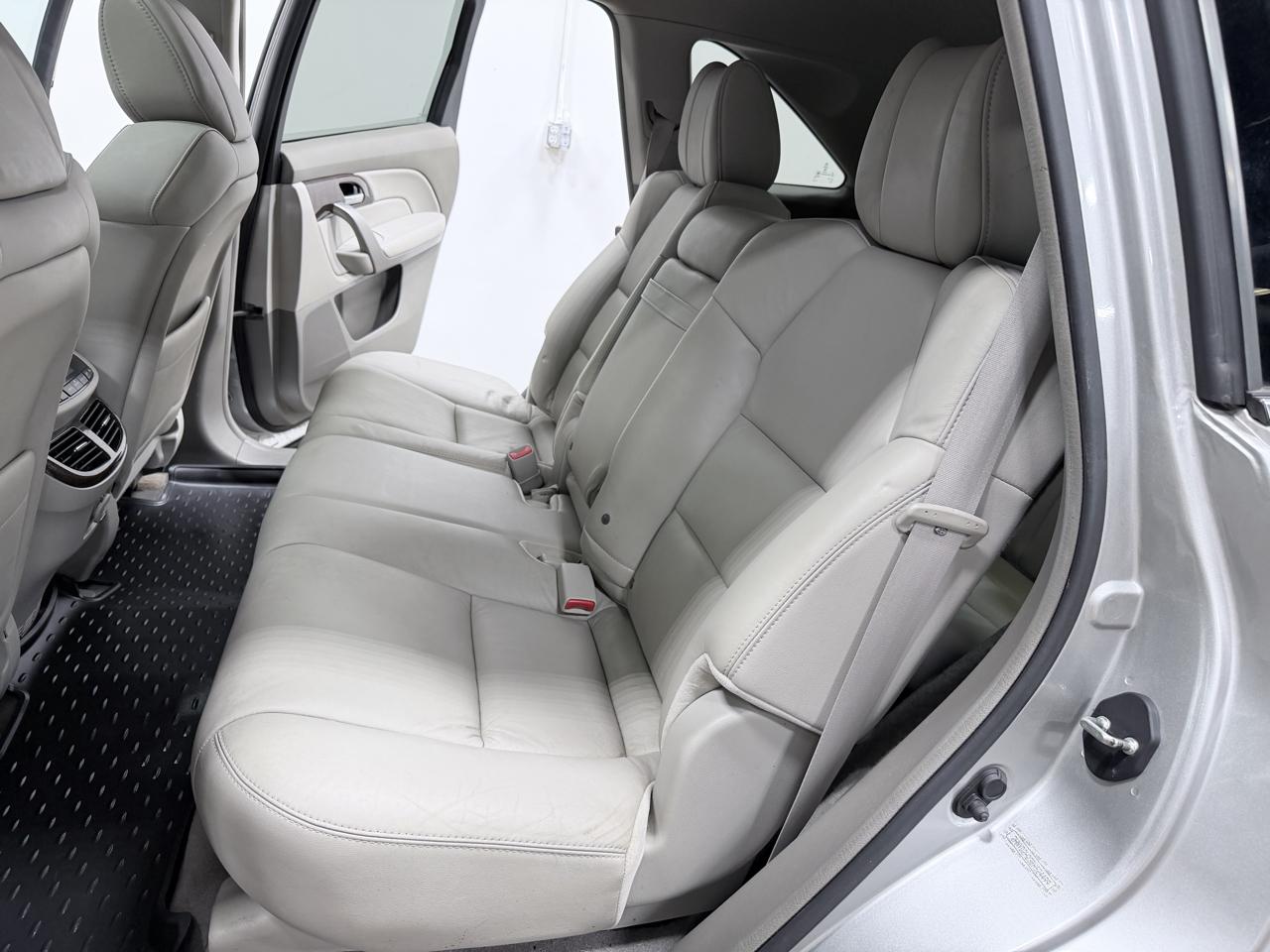 Acura MDX AWD 4dr 2011