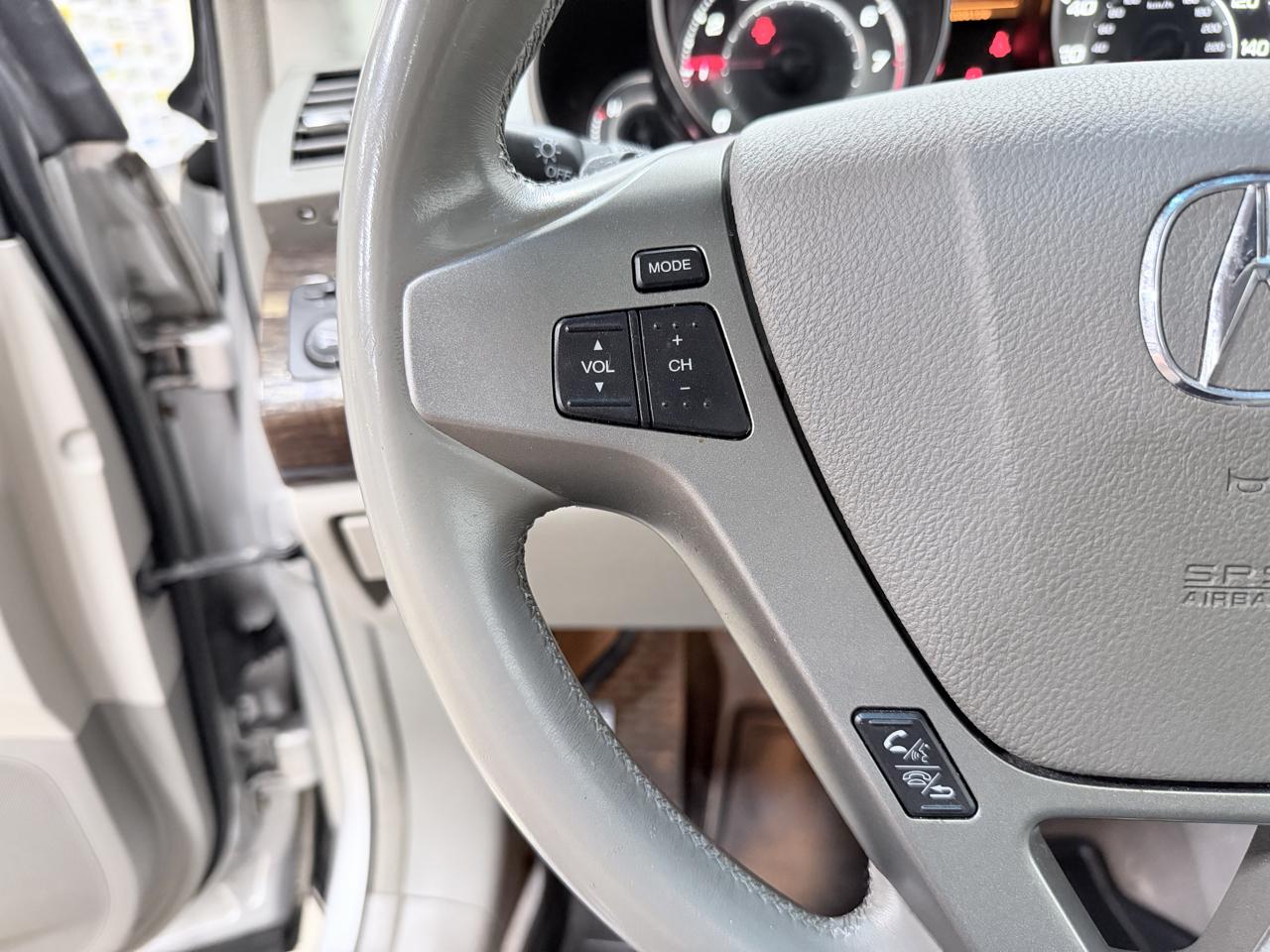 Acura MDX AWD 4dr 2011