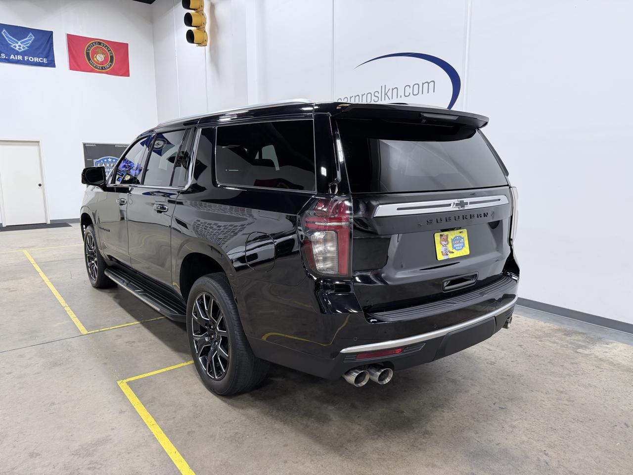 Chevrolet Suburban 4WD 4dr High Country 2023