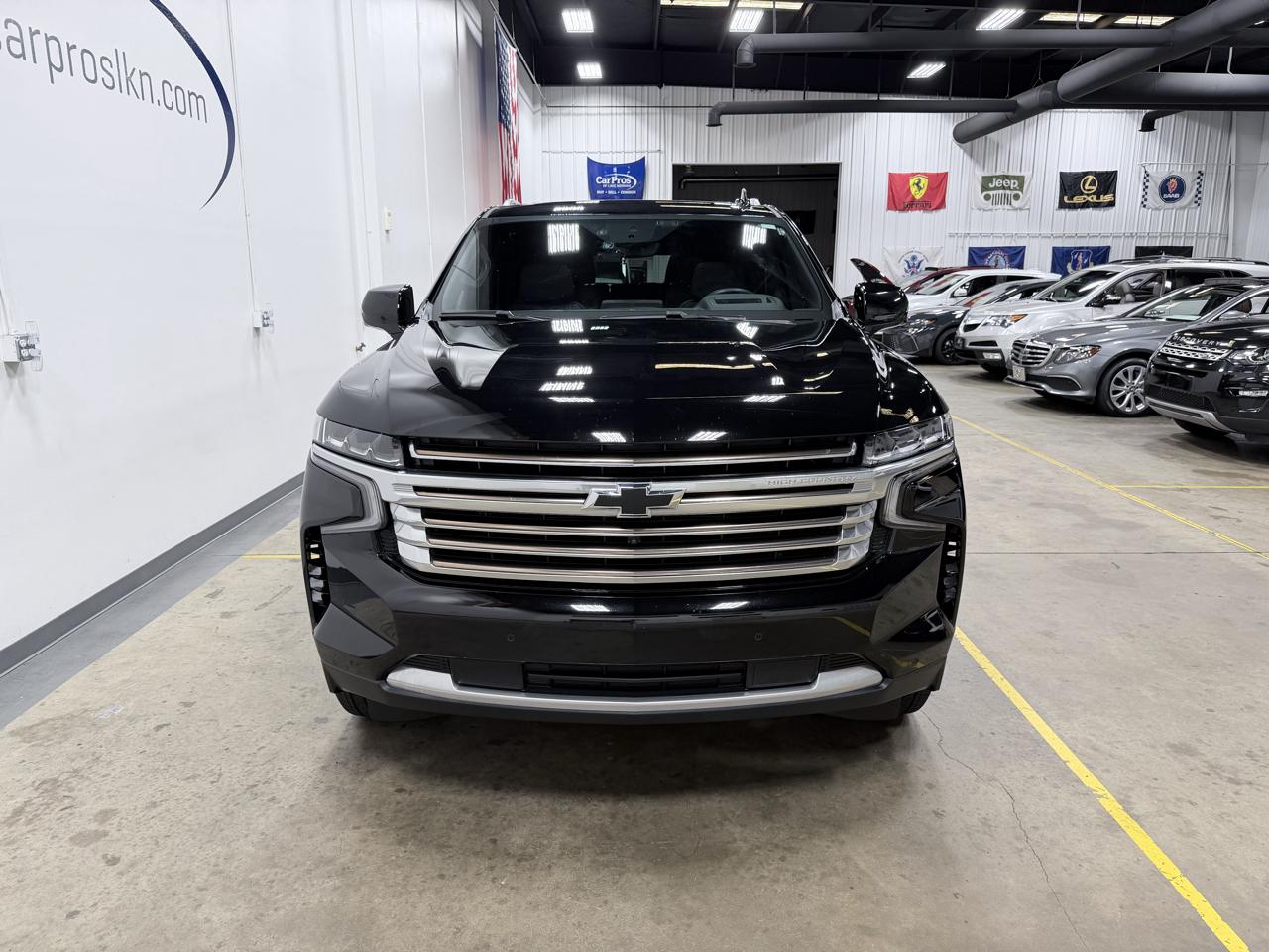 Chevrolet Suburban 4WD 4dr High Country 2023