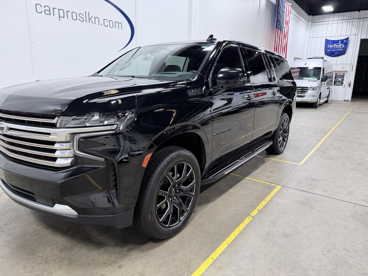 Chevrolet Suburban 4WD 4dr High Country 2023