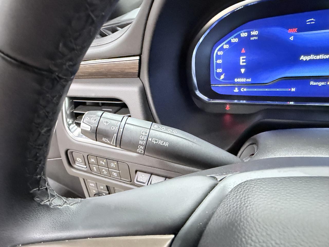 Chevrolet Suburban 4WD 4dr High Country 2023