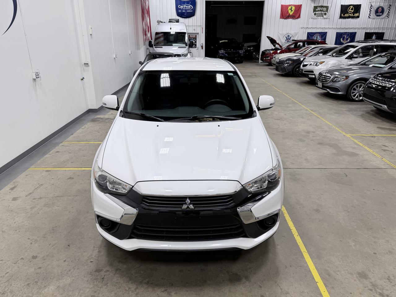 Mitsubishi Outlander Sport ES 2.0 AWC CVT 2017