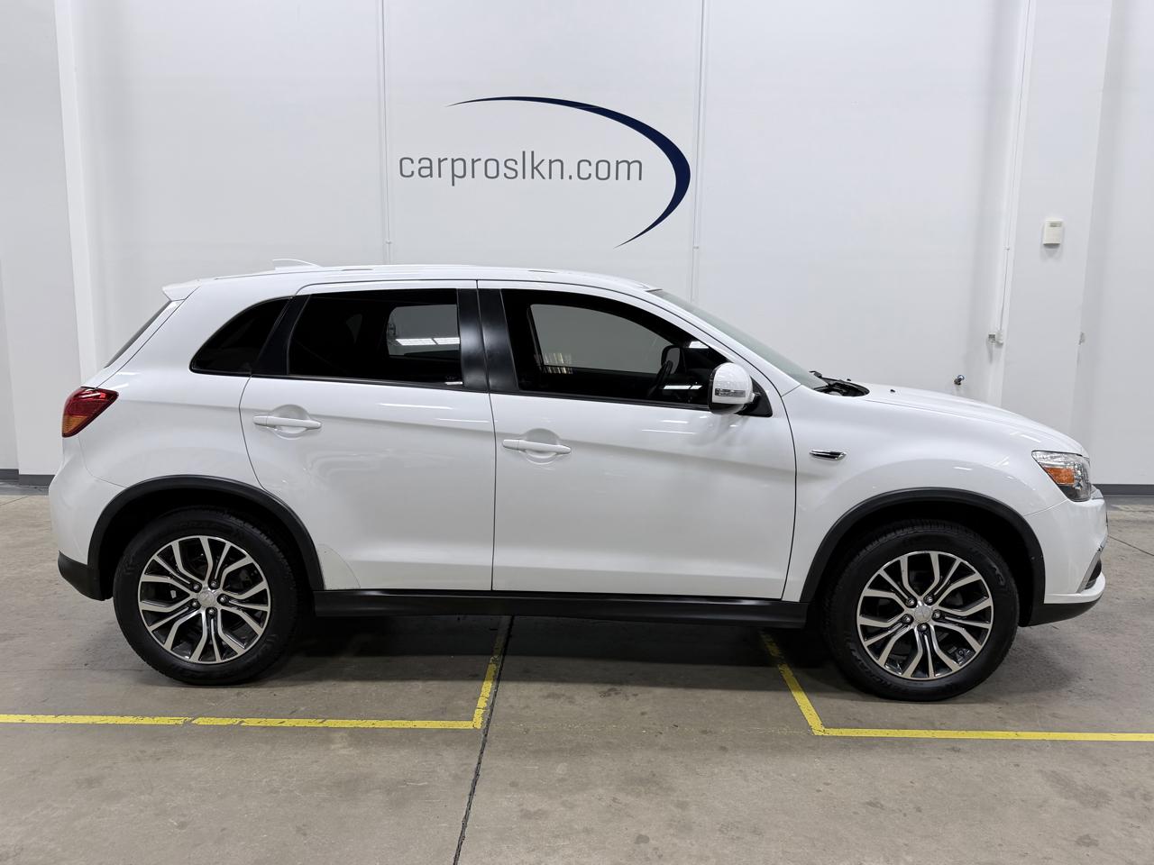 Mitsubishi Outlander Sport ES 2.0 AWC CVT 2017