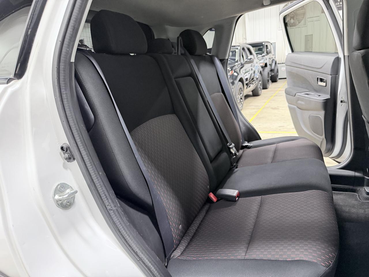 Mitsubishi Outlander Sport ES 2.0 AWC CVT 2017