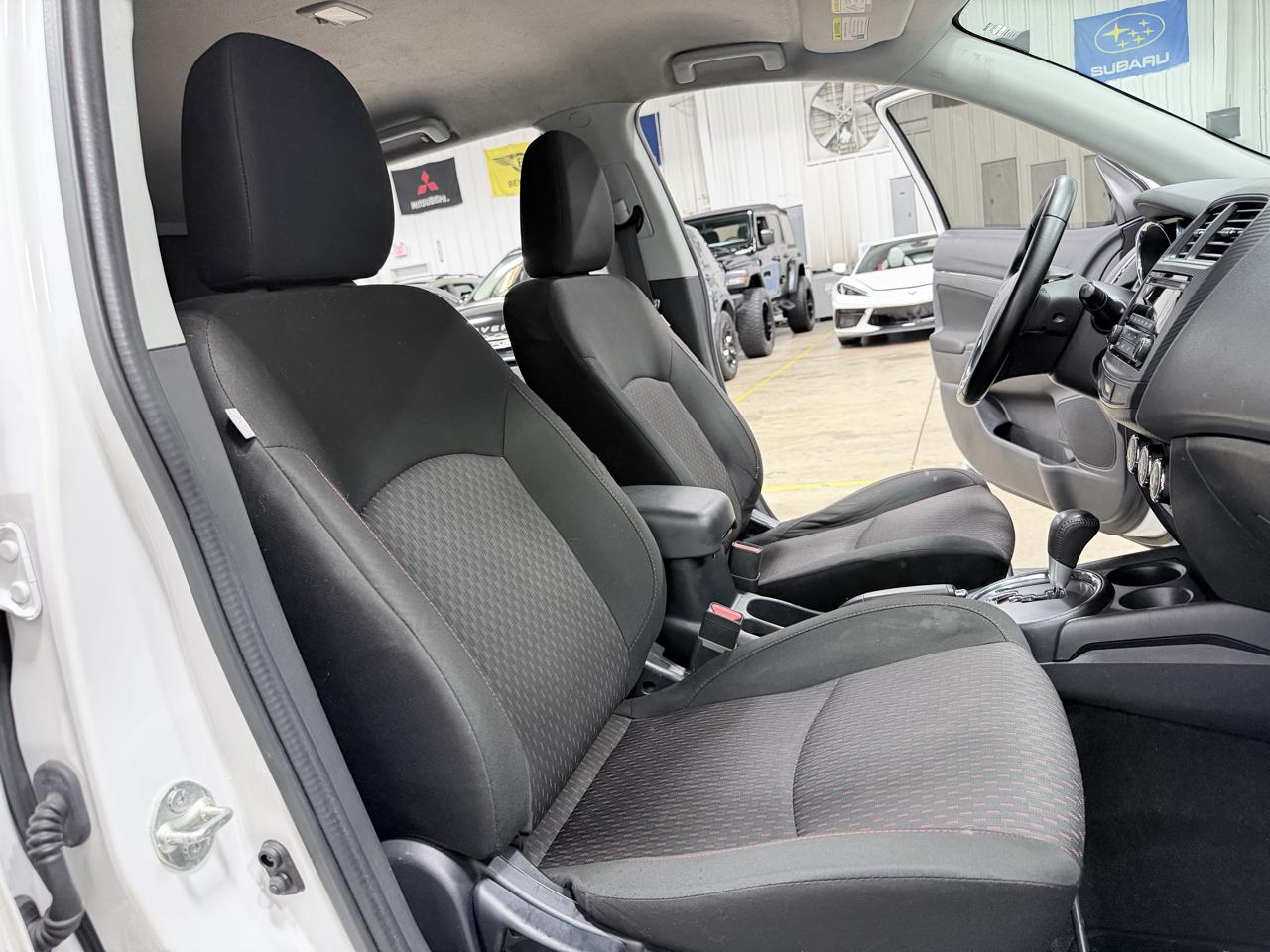 Mitsubishi Outlander Sport ES 2.0 AWC CVT 2017