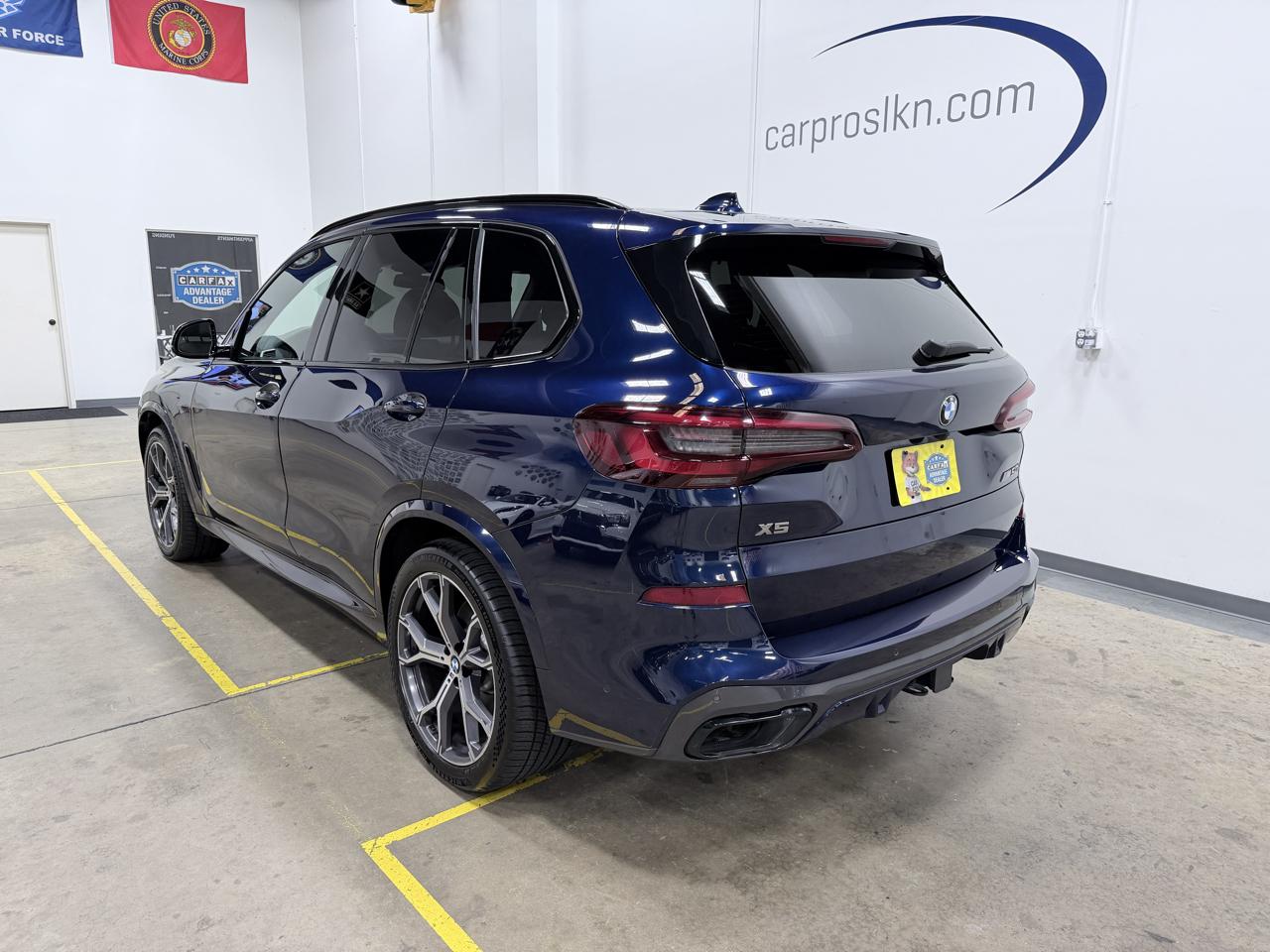 BMW X5 M50i Sports Activity Vehicle 2021