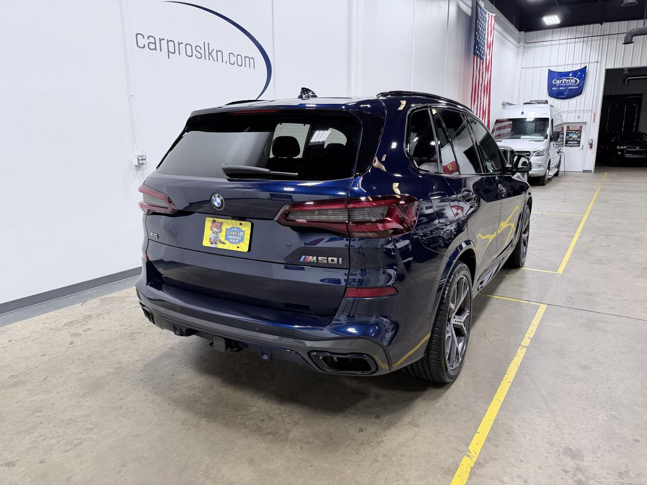 BMW X5 M50i Sports Activity Vehicle 2021