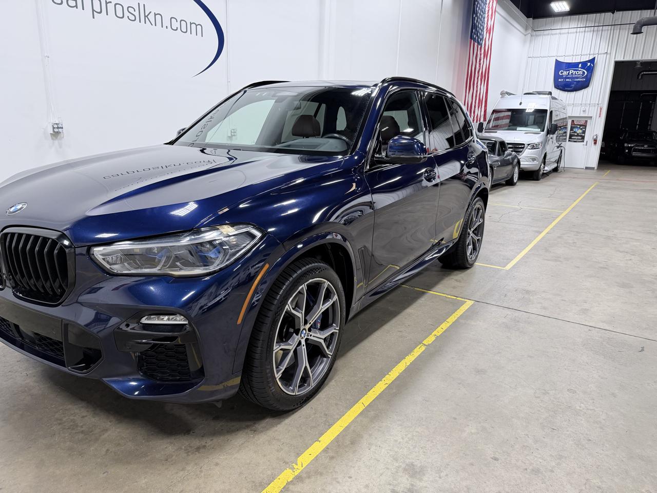BMW X5 M50i Sports Activity Vehicle 2021