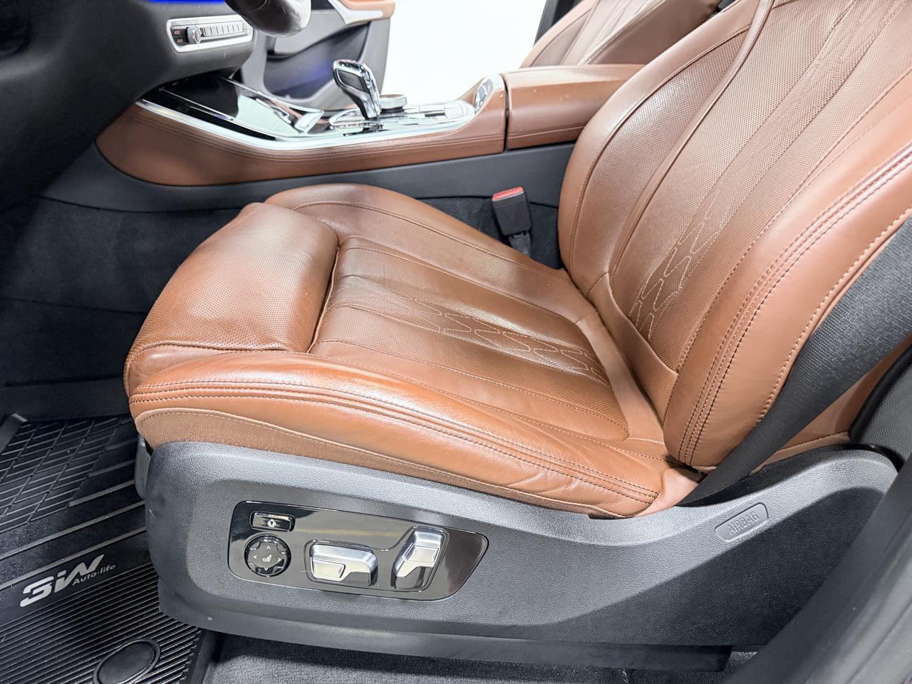 BMW X5 M50i Sports Activity Vehicle 2021