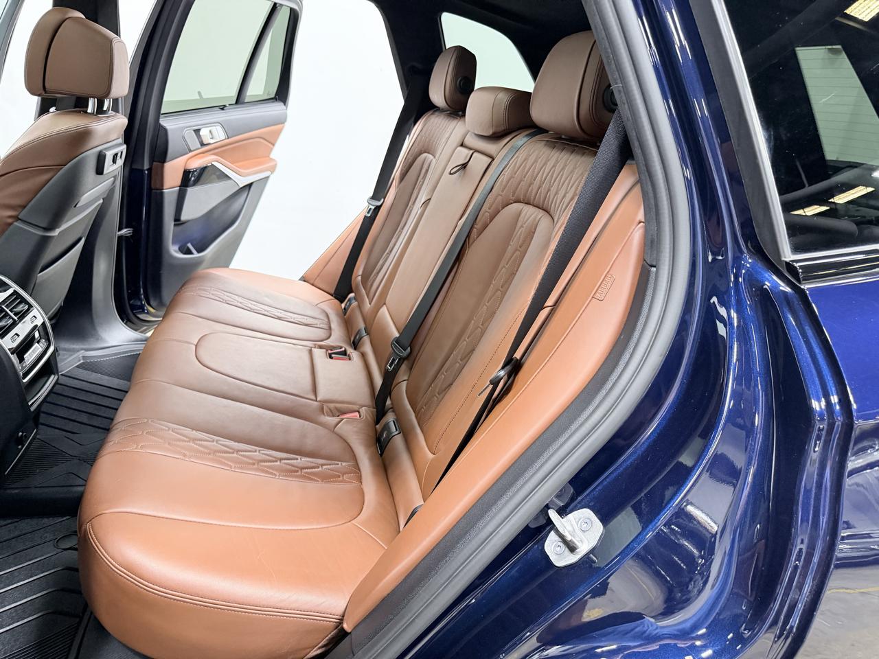 BMW X5 M50i Sports Activity Vehicle 2021