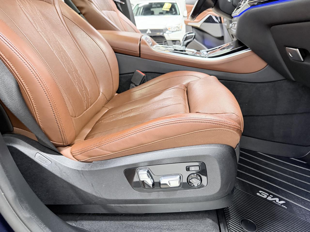 BMW X5 M50i Sports Activity Vehicle 2021