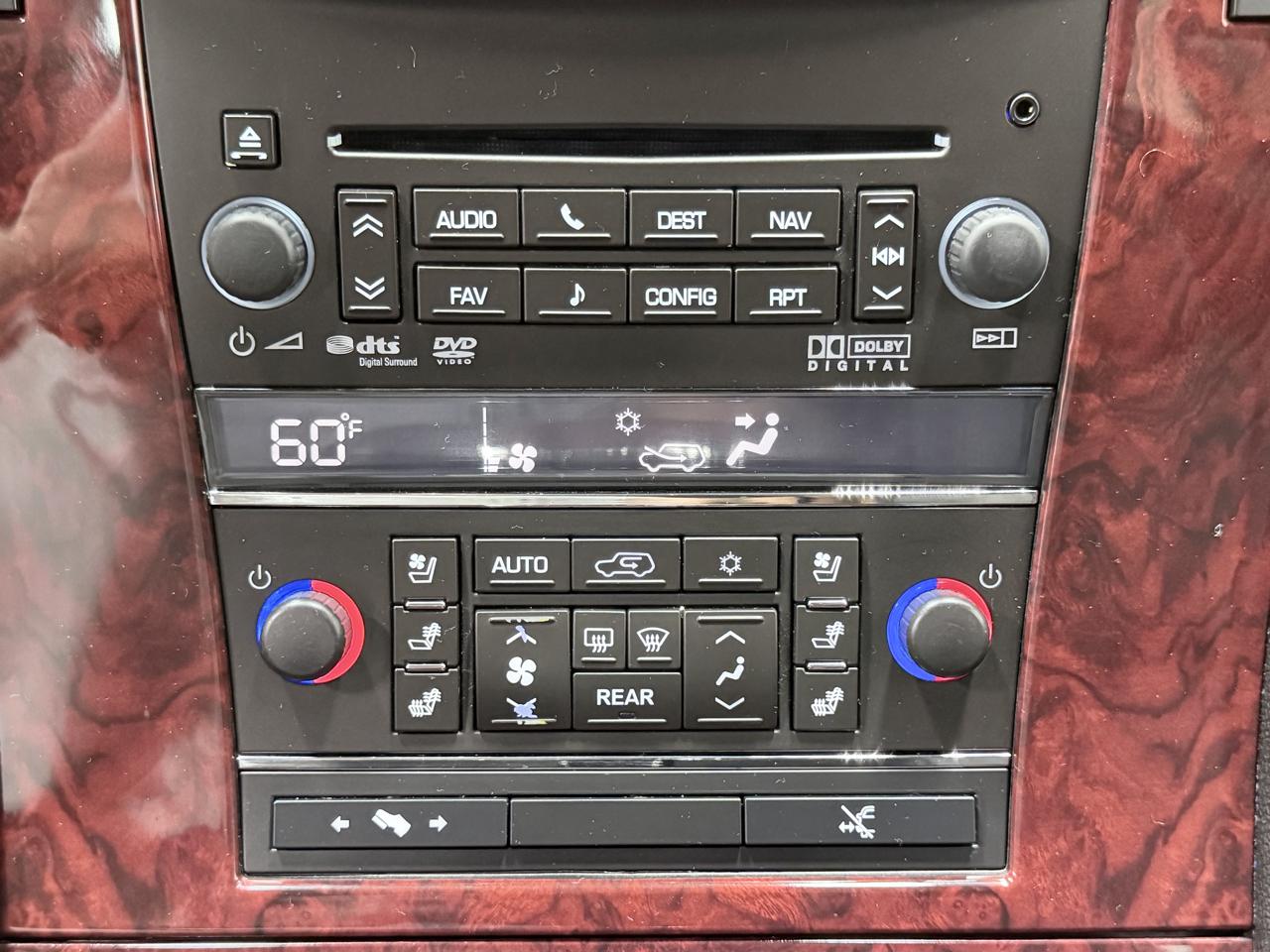 Cadillac Escalade AWD 4dr Premium 2013