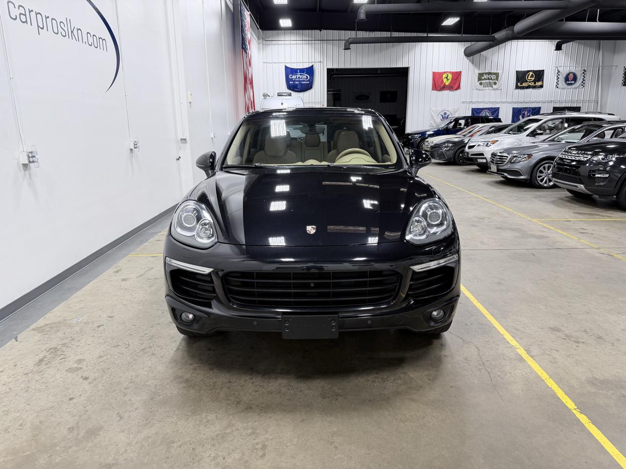 Porsche Cayenne AWD 2017