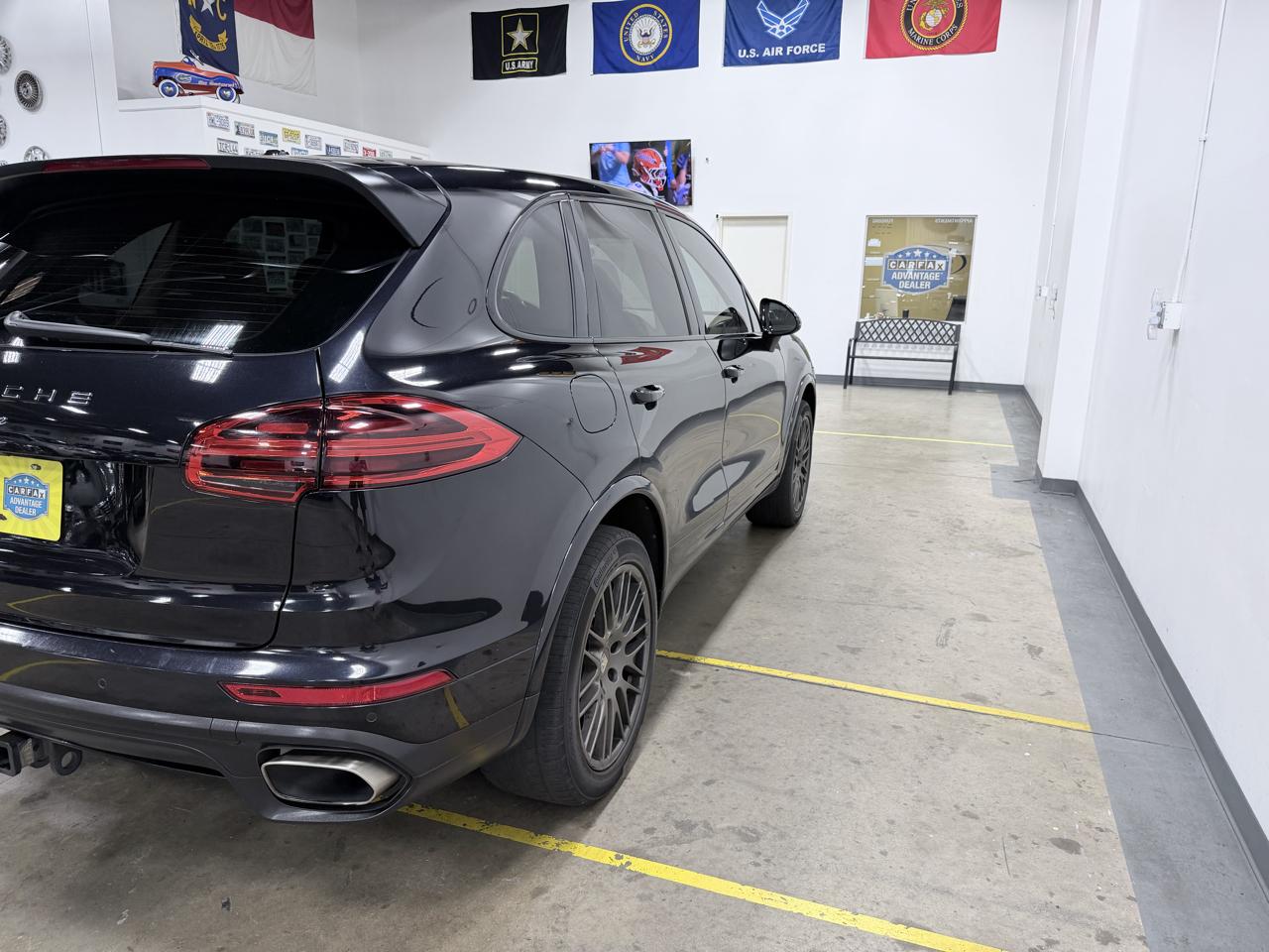 Porsche Cayenne AWD 2017