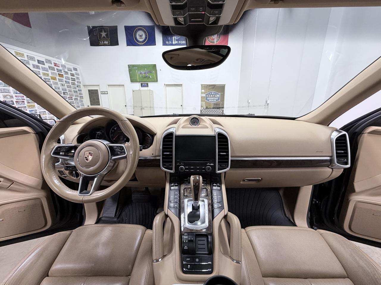 Porsche Cayenne AWD 2017
