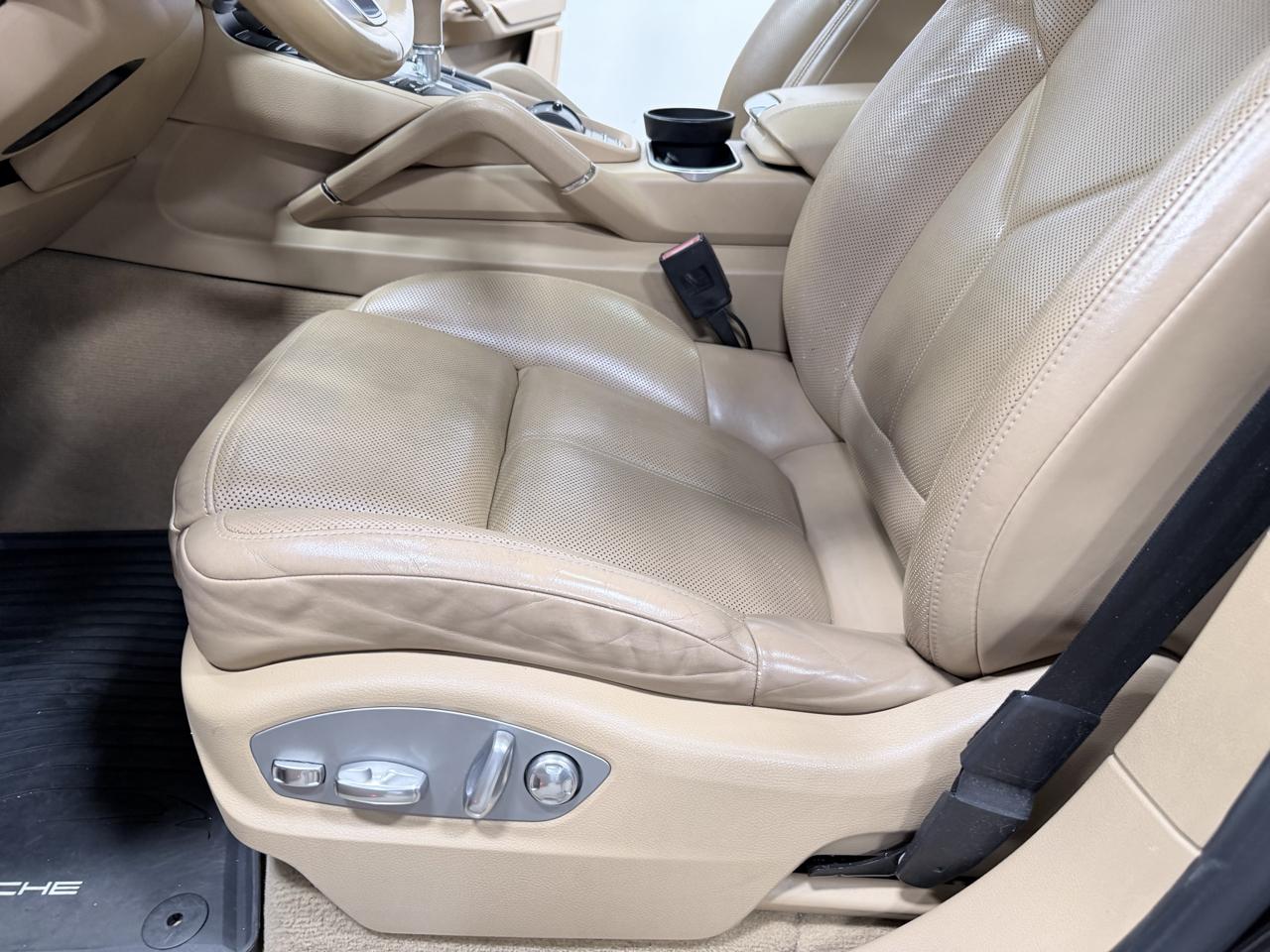 Porsche Cayenne AWD 2017