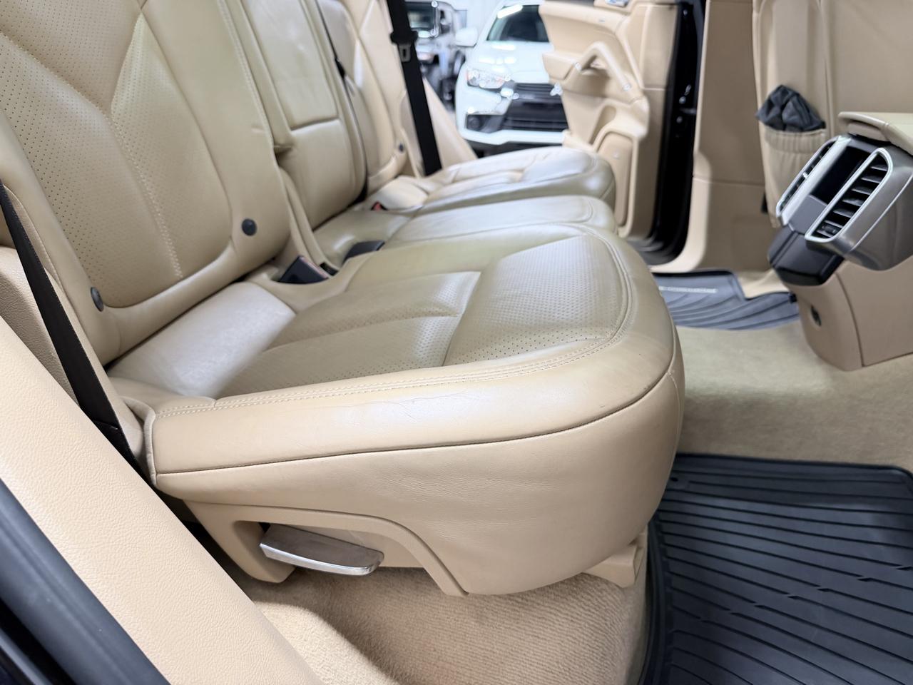 Porsche Cayenne AWD 2017