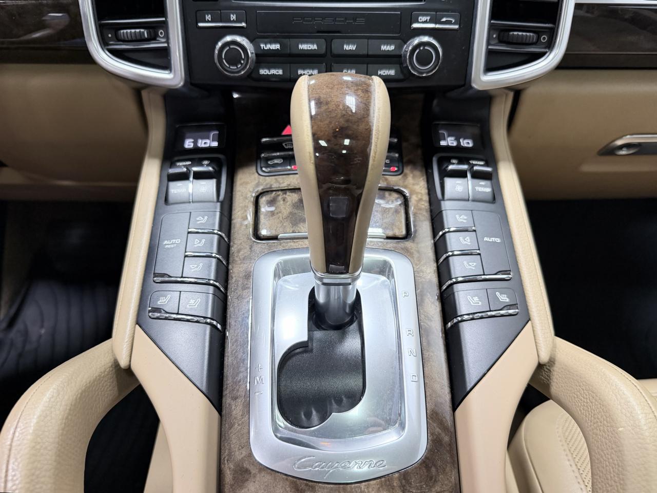Porsche Cayenne AWD 2017