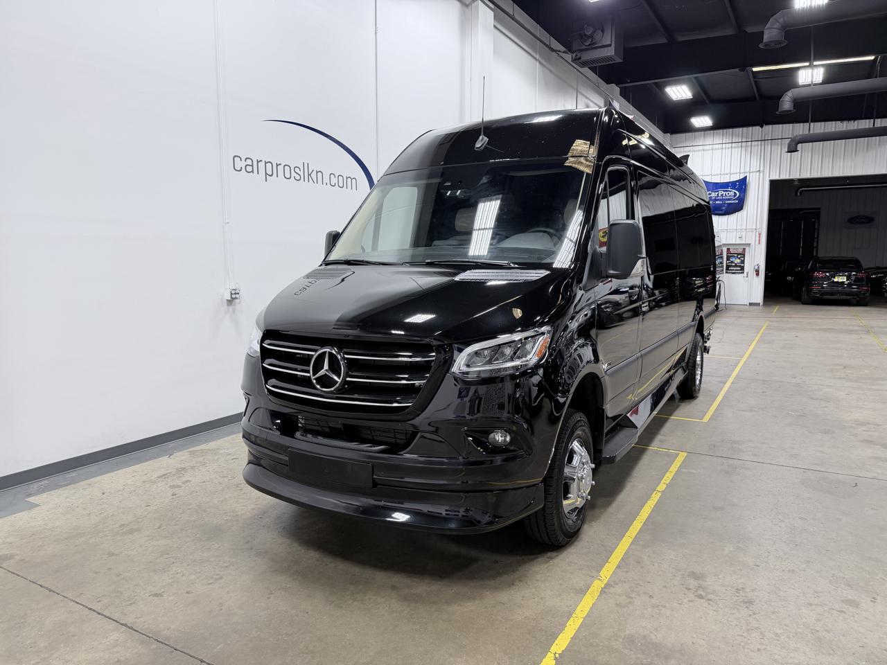 Mercedes-Benz Sprinter Passenger Van  2023