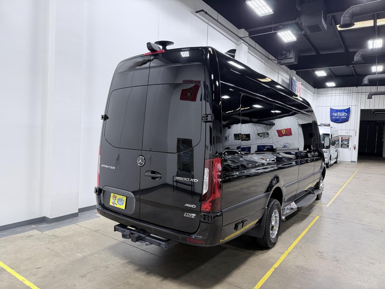 Mercedes-Benz Sprinter Passenger Van  2023