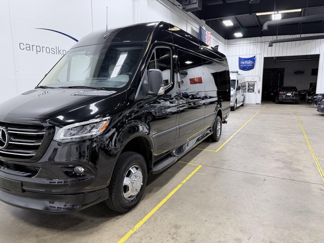 Mercedes-Benz Sprinter Passenger Van  2023