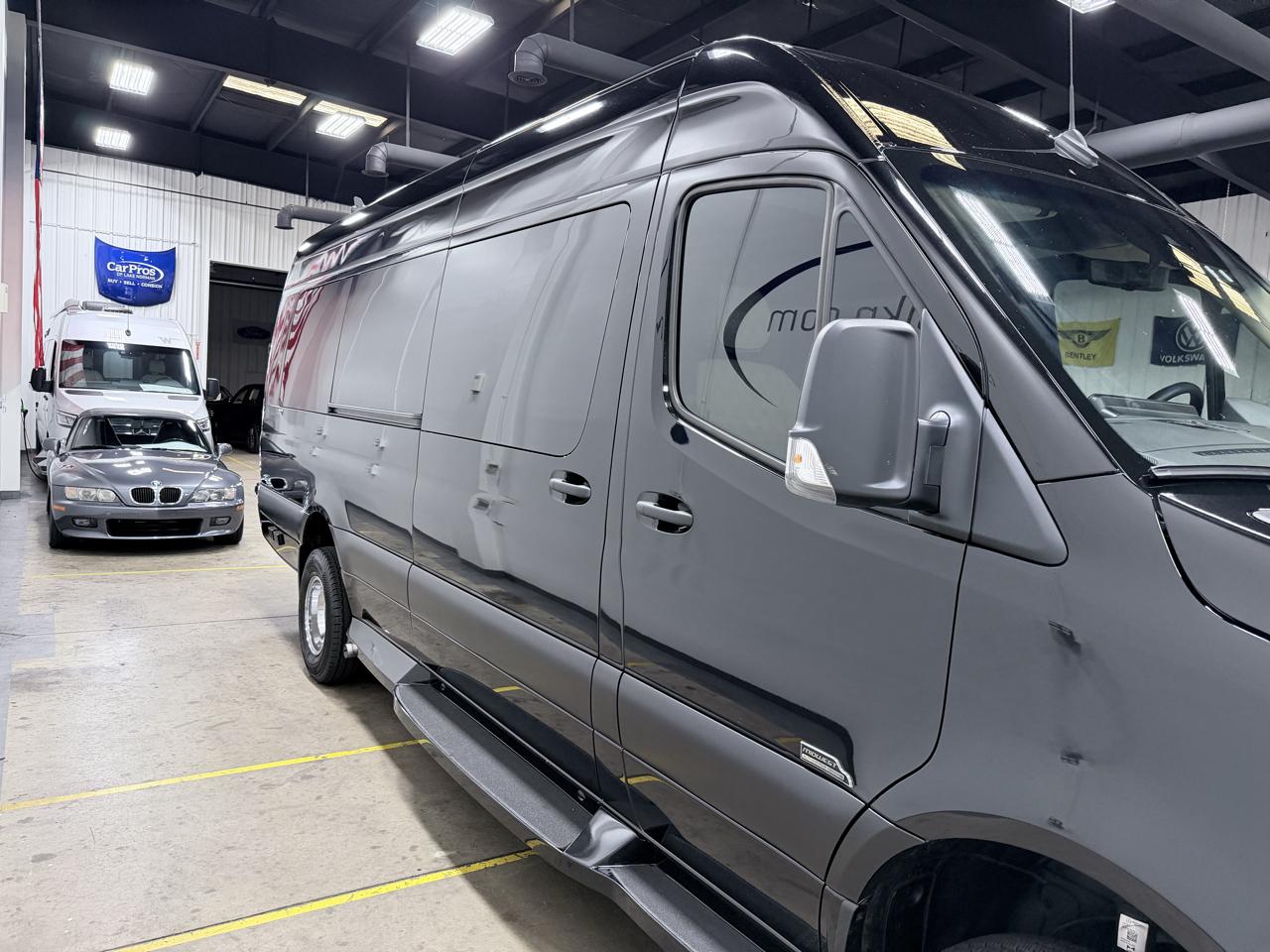 Mercedes-Benz Sprinter Passenger Van  2023
