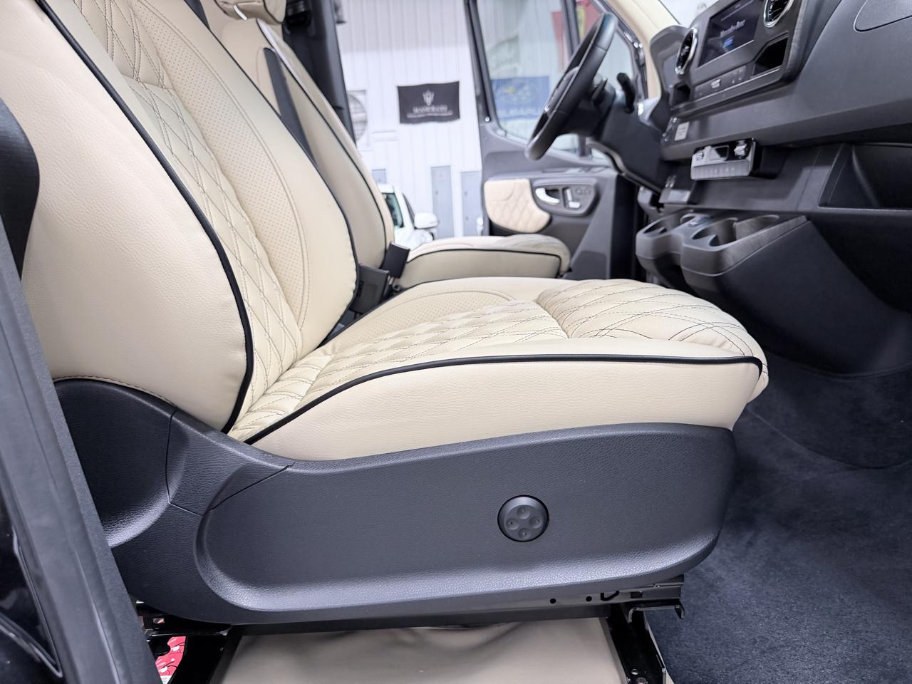 Mercedes-Benz Sprinter Passenger Van  2023