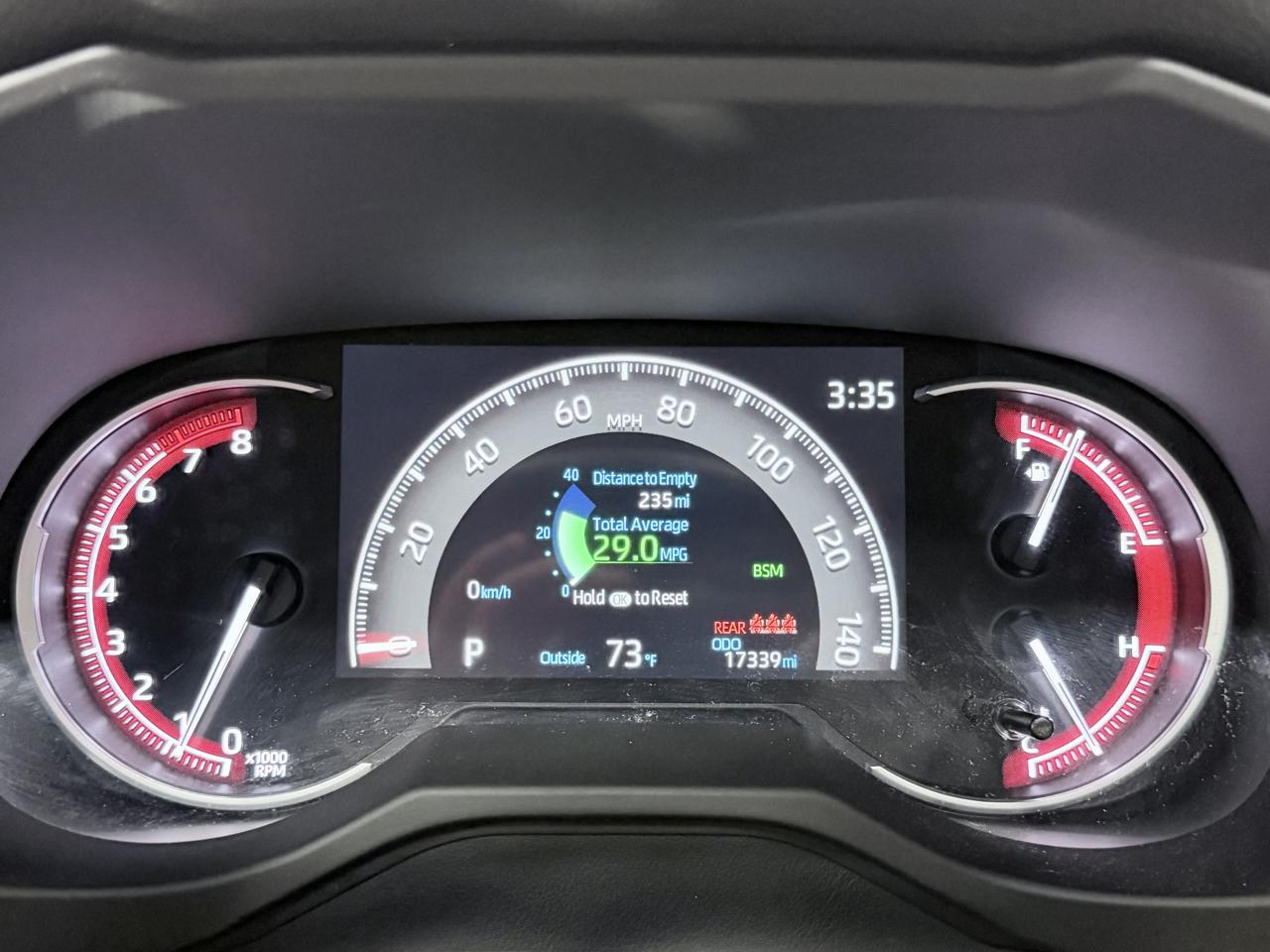 Toyota RAV4 XLE Premium FWD (Natl) 2025