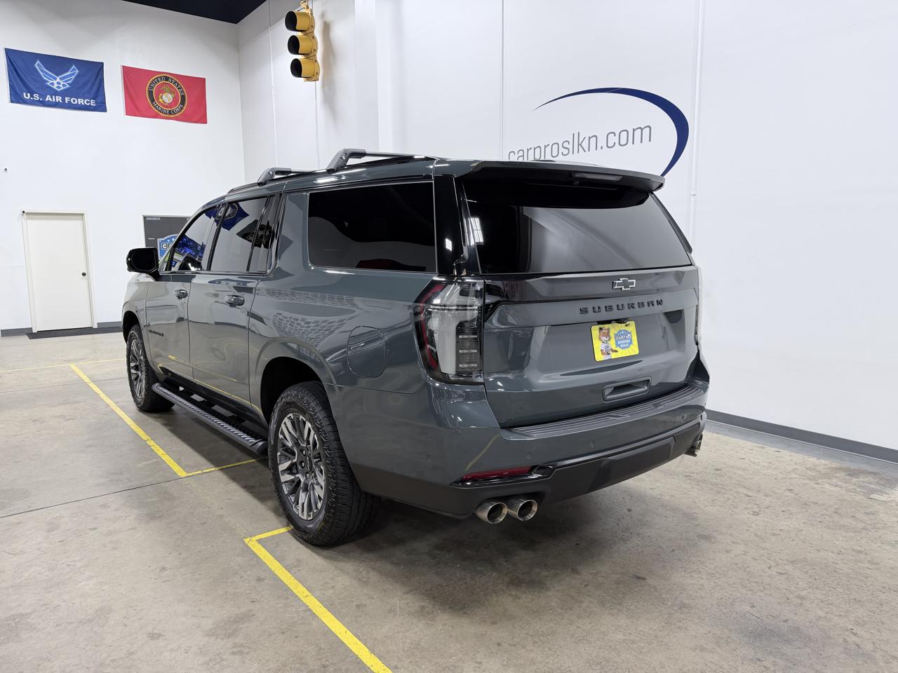 Chevrolet Suburban 4WD 4dr Z71 2025