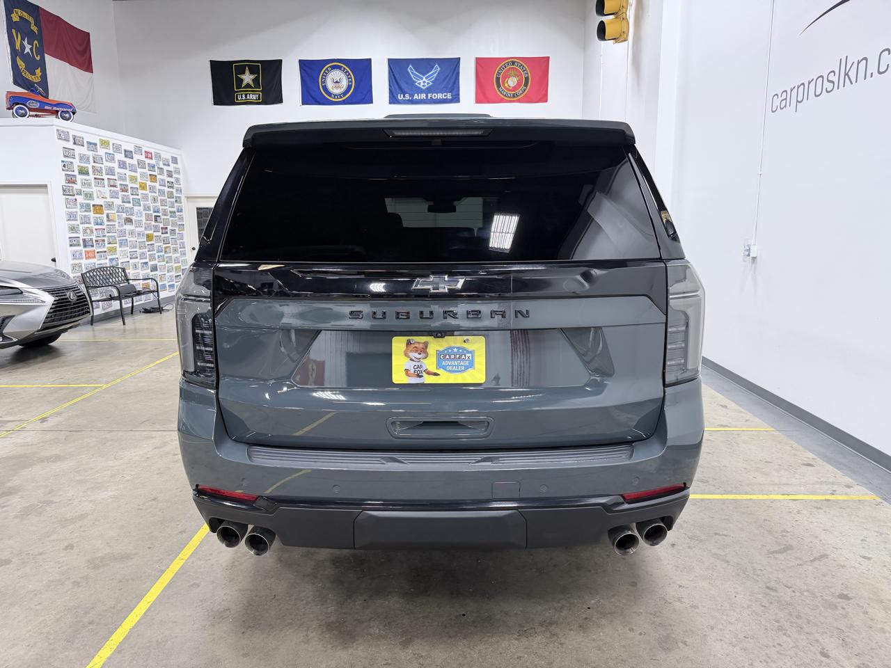 Chevrolet Suburban 4WD 4dr Z71 2025