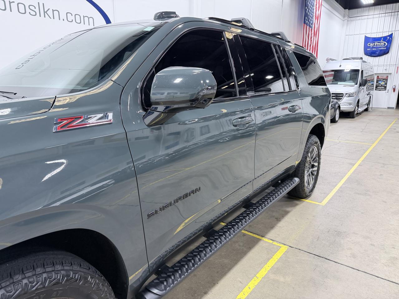 Chevrolet Suburban 4WD 4dr Z71 2025