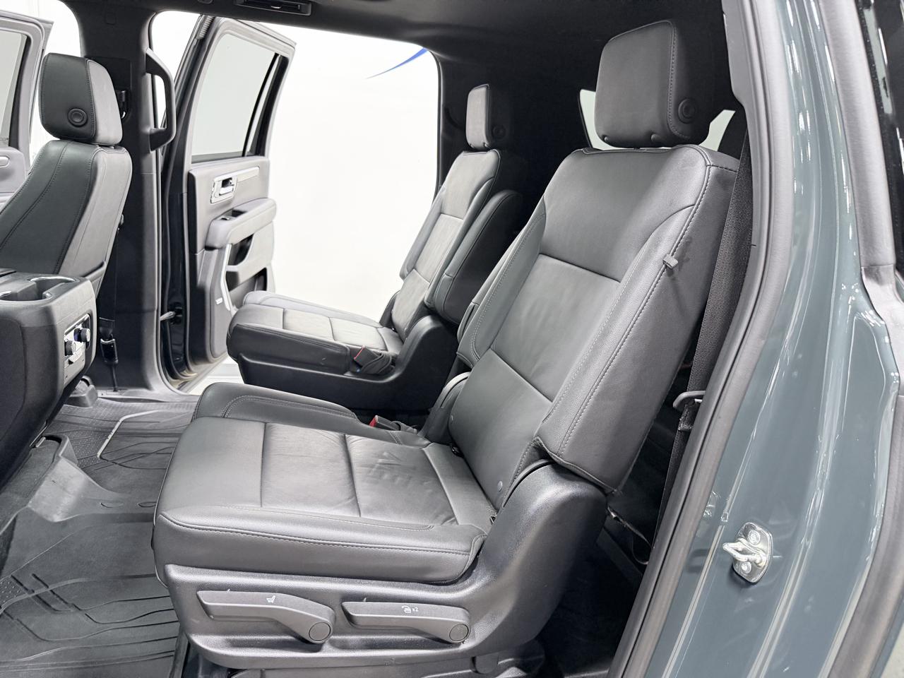 Chevrolet Suburban 4WD 4dr Z71 2025