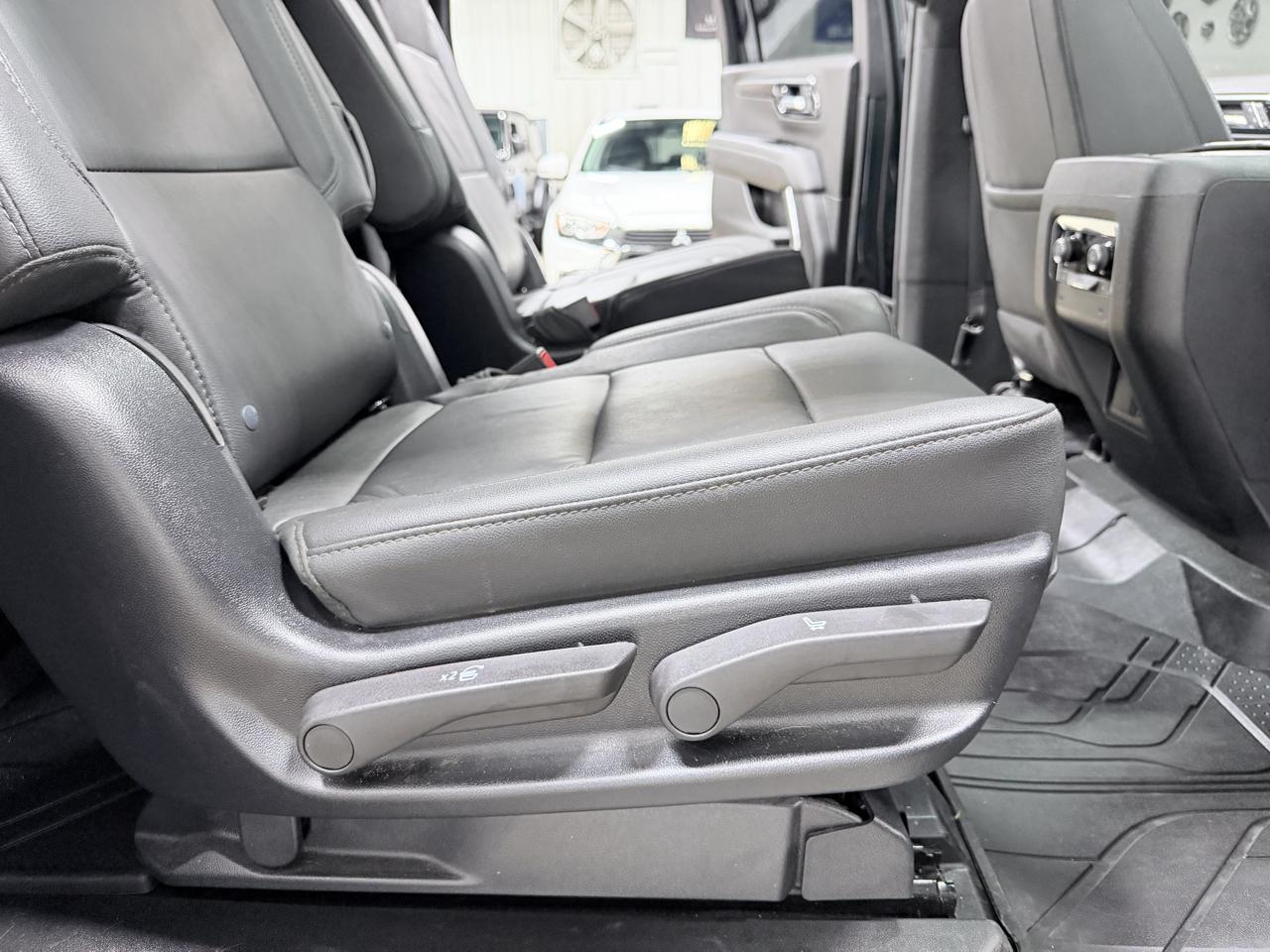 Chevrolet Suburban 4WD 4dr Z71 2025