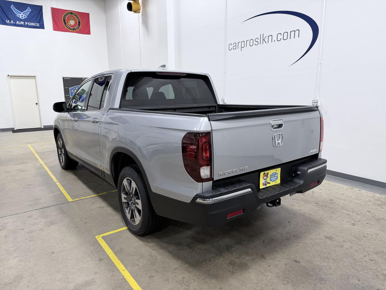 Honda Ridgeline RTL-T 4x4 Crew Cab 5.3' Bed 2017