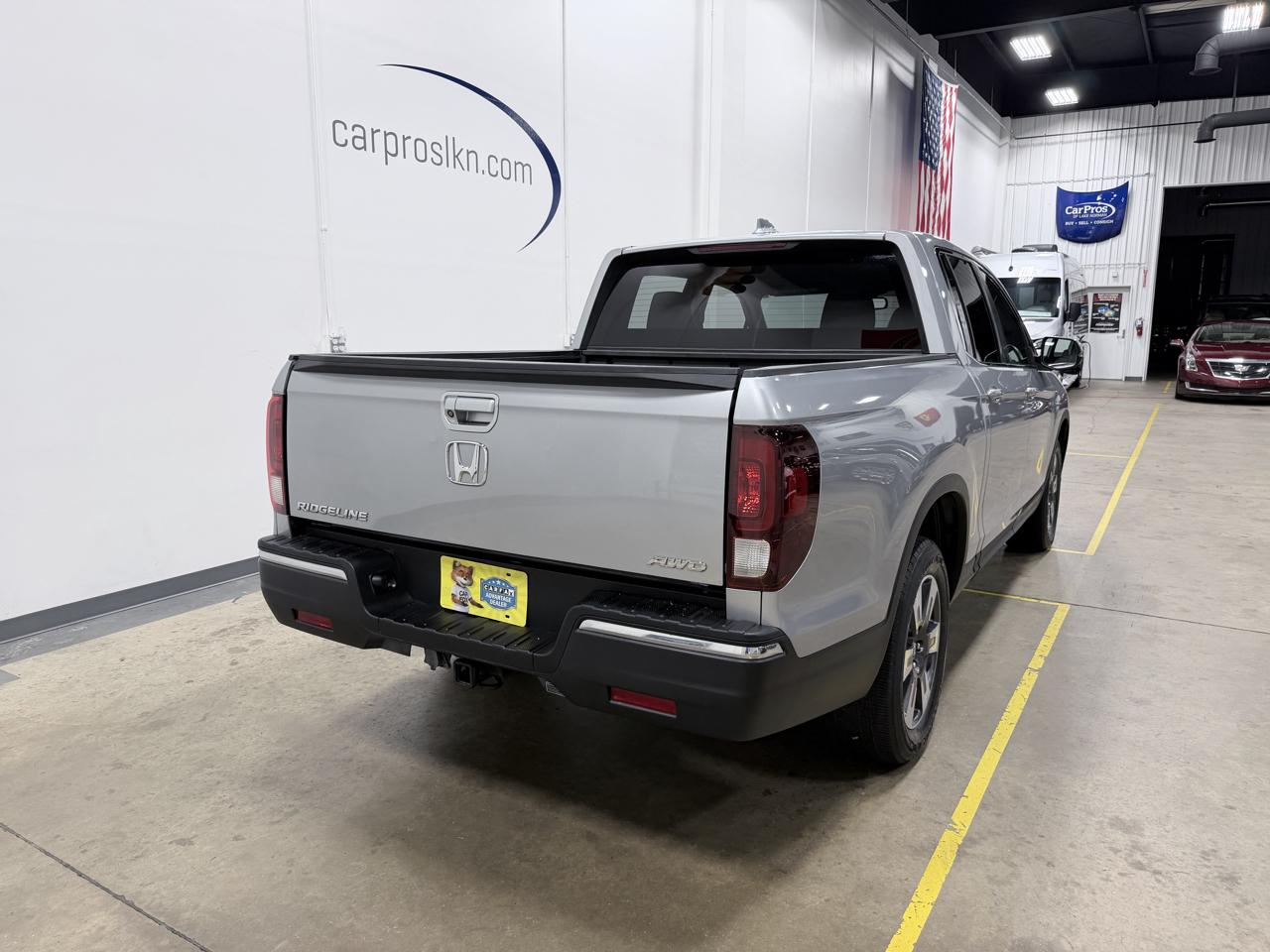 Honda Ridgeline RTL-T 4x4 Crew Cab 5.3' Bed 2017