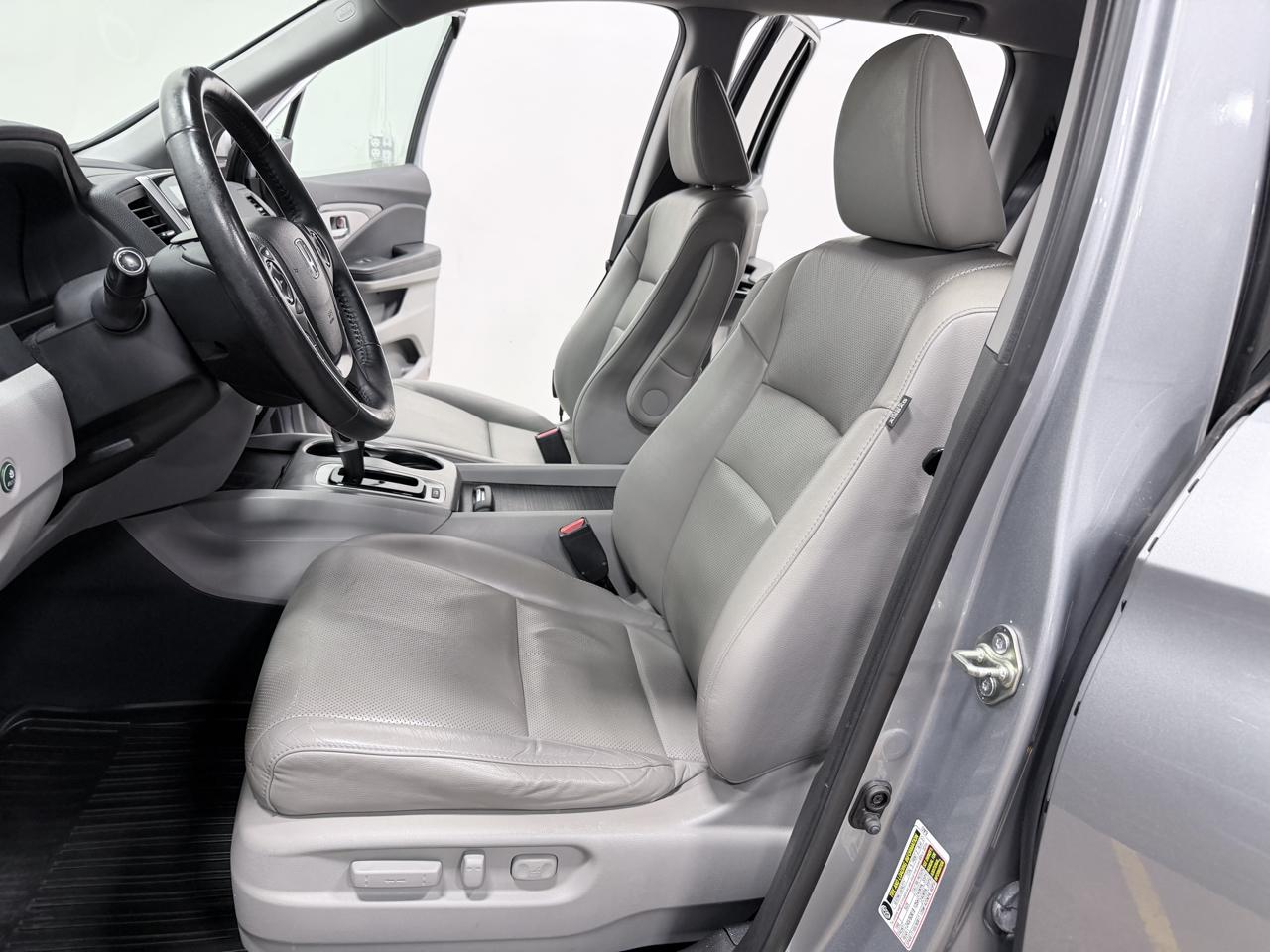 Honda Ridgeline RTL-T 4x4 Crew Cab 5.3' Bed 2017