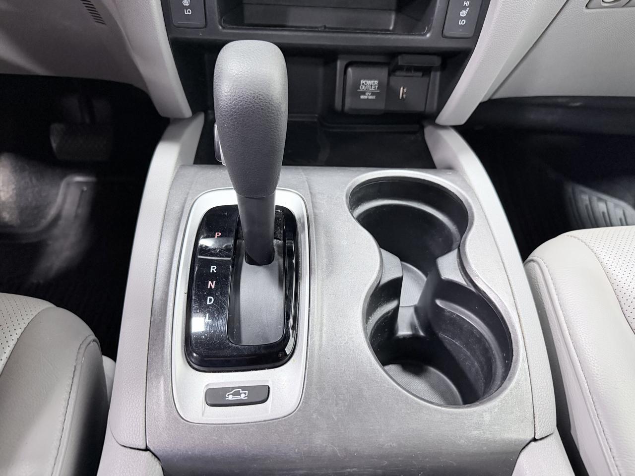 Honda Ridgeline RTL-T 4x4 Crew Cab 5.3' Bed 2017