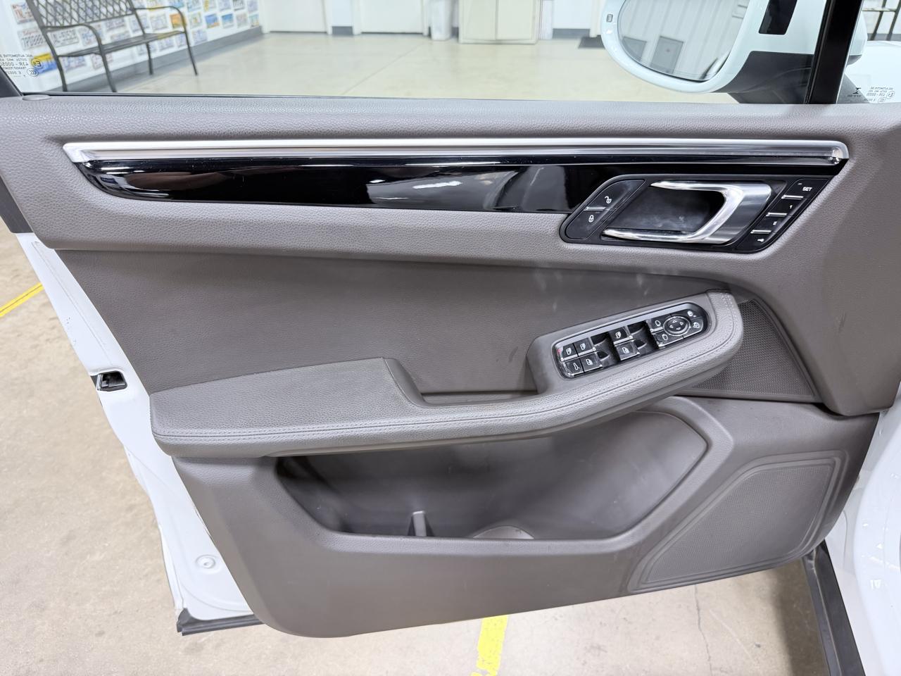 Porsche Macan AWD 2018