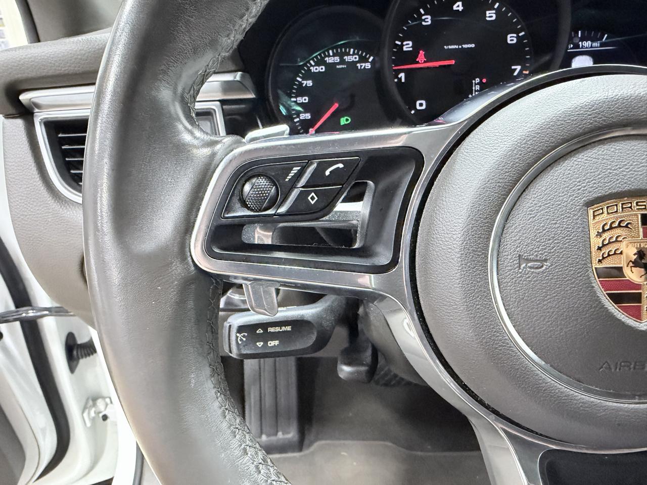 Porsche Macan AWD 2018